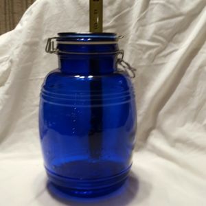 Vintage Cracker Barrel style cookie jar.